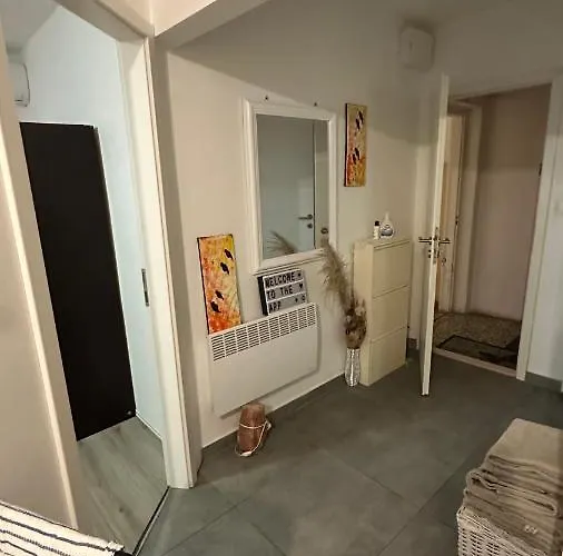 Апартаменты Beautiful Lena Сплит